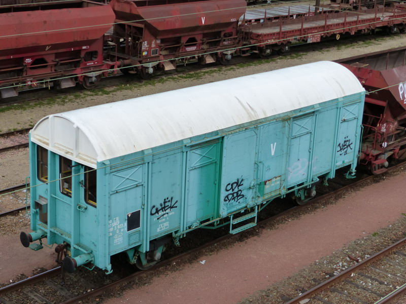 40 87 959 3 027-5 Us G 90 6 SNCF-TR(2014-03-24 St Pierre des Corps) (4).jpg