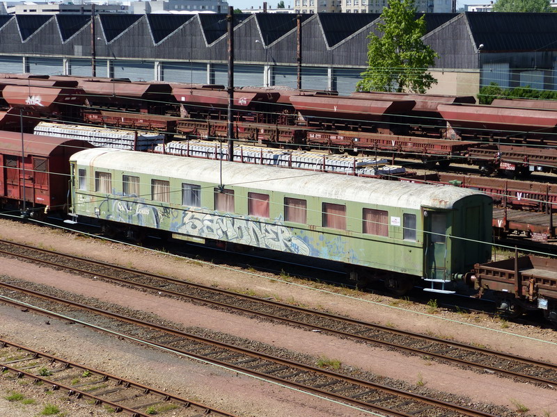 80 87 979 0 887-4 Uas H55 0 SNCF-RN (2014-04-17 St Pierre des Corps) (7).jpg