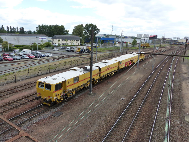 99 87 9 121 501-0 - 109-3XR Dynamic N°31991 (2014-05-28 St Pierre des Corps) (3).jpg