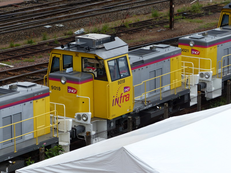 Y 9018 (2014-05-29 dépôt de Saint Pierre des Corps).jpg