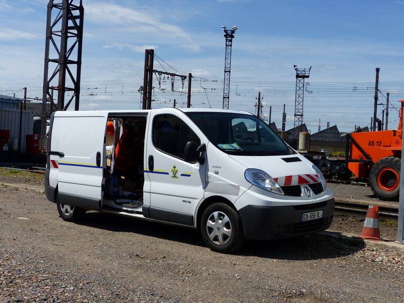 Vecchietti Renault Trafic dCi 115 (2014-06-05 Vecchietti) (1).jpg