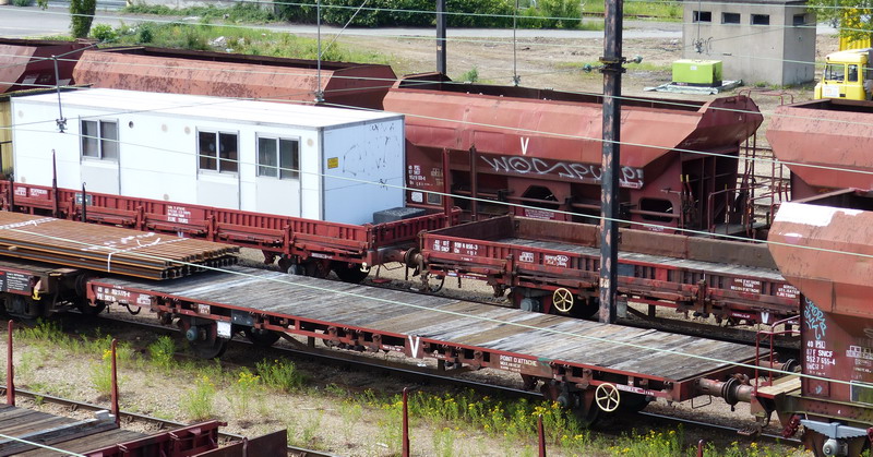 40 87 952 3 775-4 Us K25 1 SNCF-PN (2014-06-06 St Pierre des Corps) (1).jpg