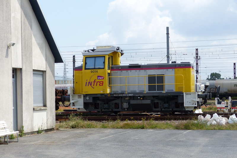 Y.9014 (2014-06-15 SPC Infrapôle LGV A).jpg