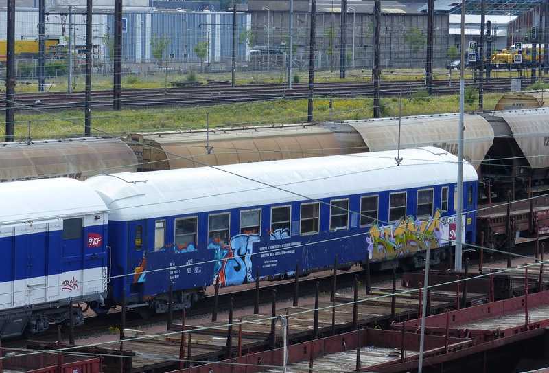 80 87 979 0 503-7 Uass H55 0 SNCF-LL (2014-06-25 St Pierre des Corps) (4).jpg