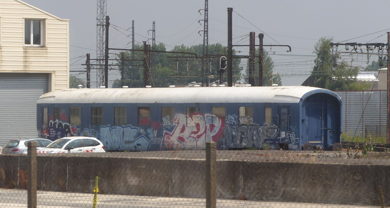 80 87 979 3 416-9 Uas H55 0 F SNCF-TR (2014-07-23 gare de SPC) (1).jpg