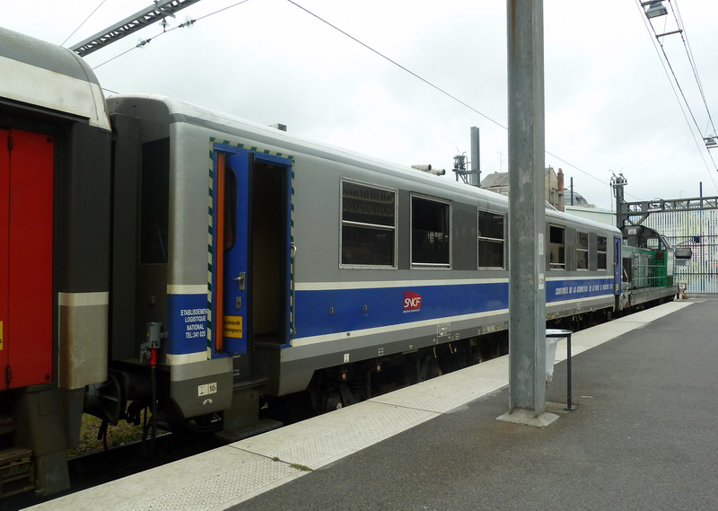 Train Mauzin 213 (2014-08-06 gare de Tours) (4).JPG