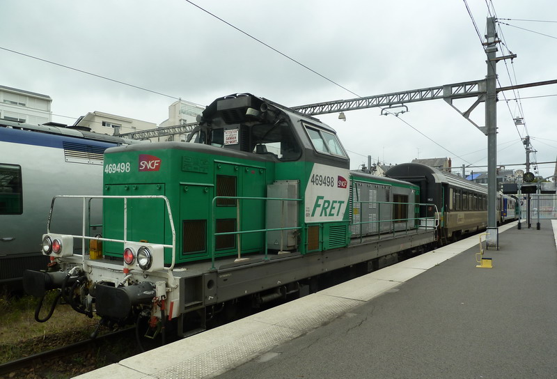 69498 (2014-08-06 gare de Tours) (1).jpg