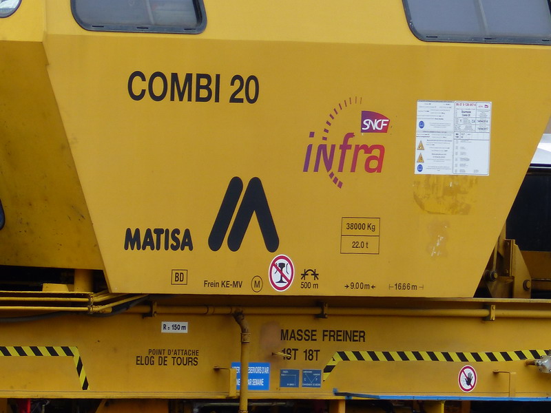 99 87 9 128 057-6 Combi 20 SNCF-INFRA-TR (2014-08-09 Crem DV13 SPC) (2).jpg