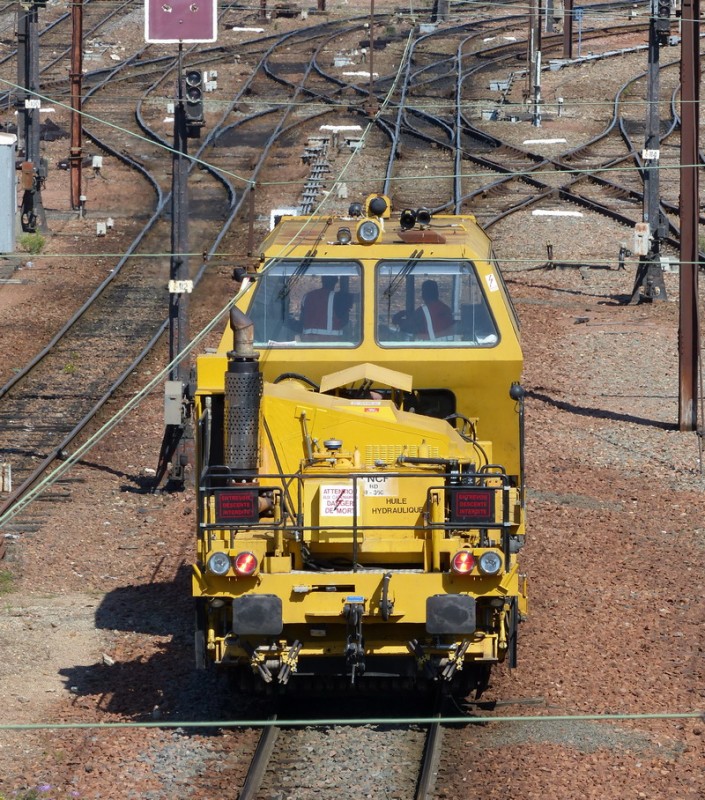 99 87 9 128 057-6 Combi 20 SNCF-INFRA-TR (2014-09-02 SPDC) (2).jpg