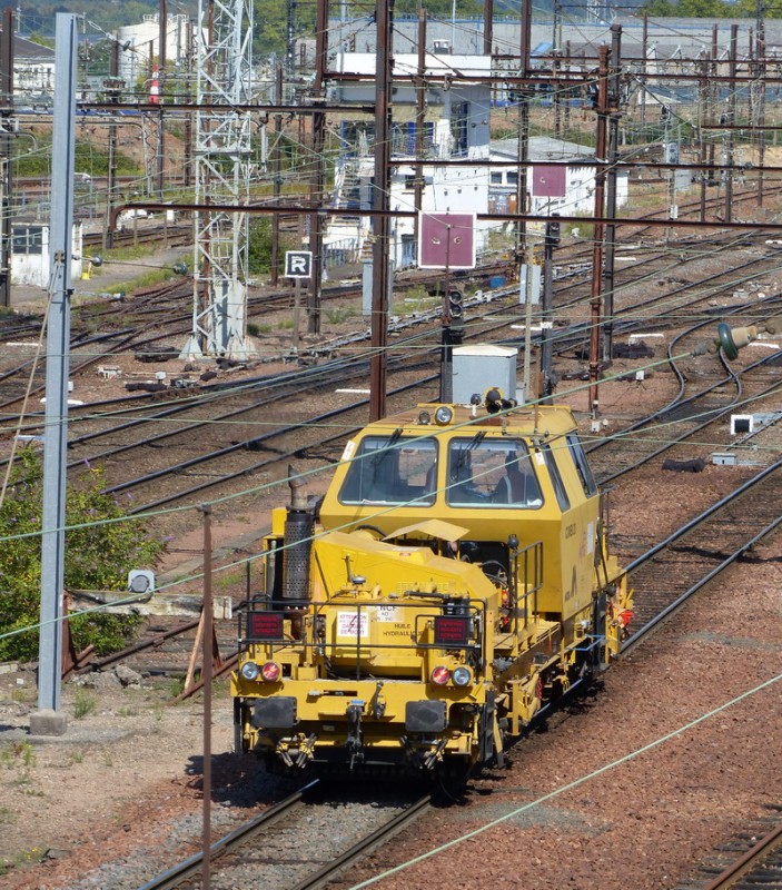 99 87 9 128 057-6 Combi 20 SNCF-INFRA-TR (2014-09-02 SPDC) (1).jpg