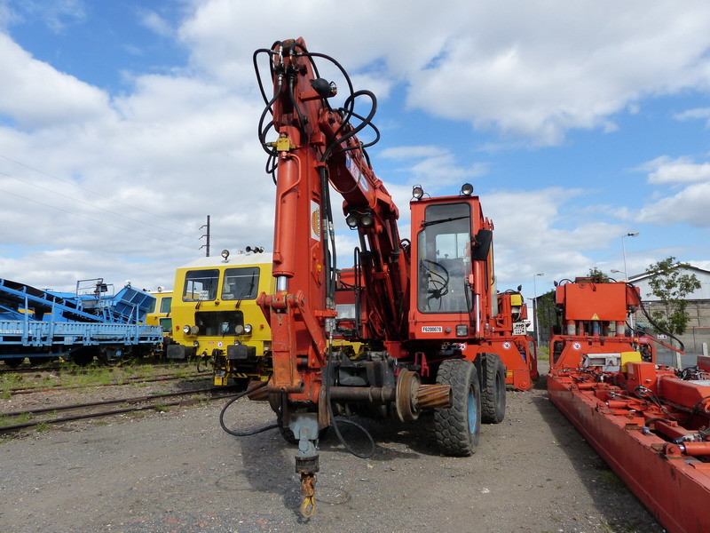 (2) Geismar KGT-V n°4516 Colas Rail.jpg