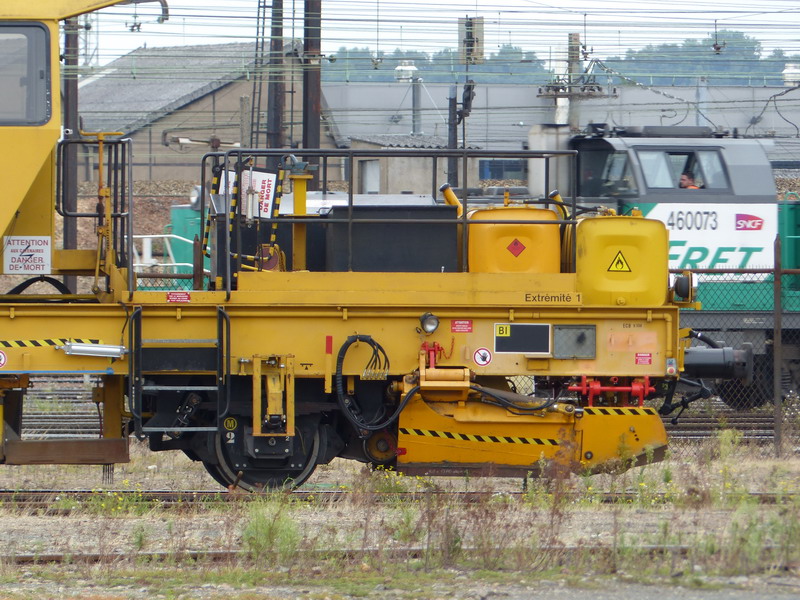 99 87 9 128 057-6 Combi 20 SNCF-INFRA-TR (2014-09-05 SPDC) (4).jpg