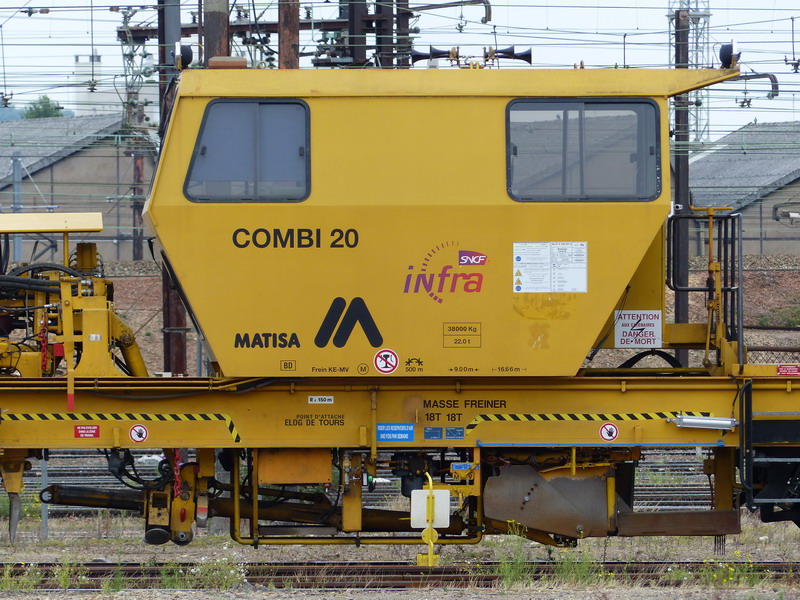 99 87 9 128 057-6 Combi 20 SNCF-INFRA-TR (2014-09-05 SPDC) (3).jpg