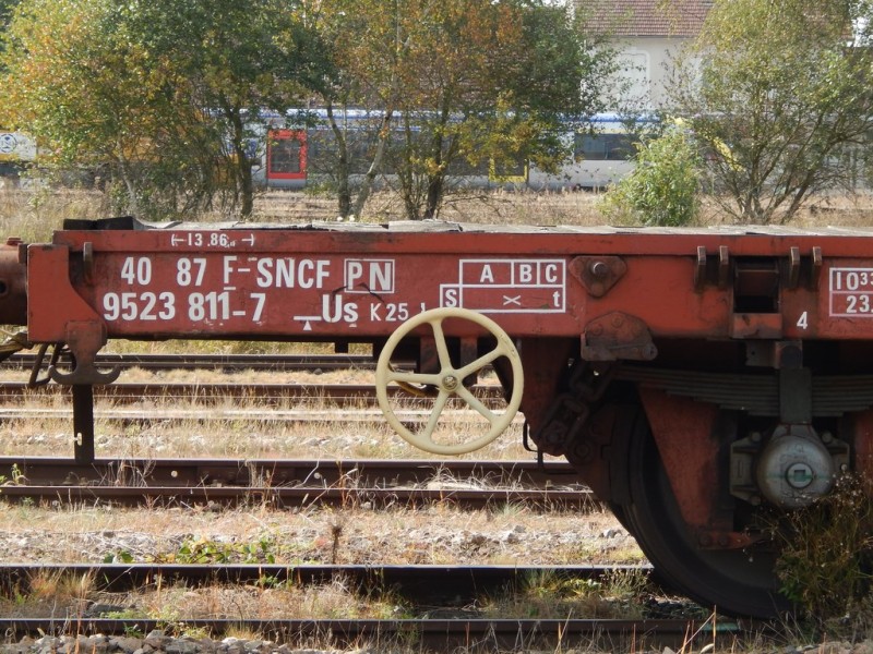 40 87 952 3 811 7 Us  K25-1  PN (2) (Copier).JPG