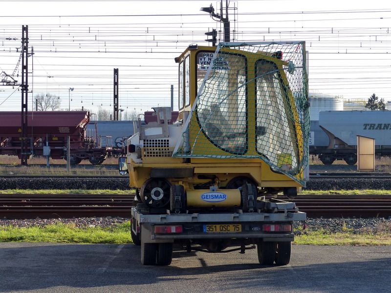 Fassetta VT4141 SNCF-PRG N°522 Vendomes (2014-12-14 Infrapôle de LGV A de SPDC) (2).jpg