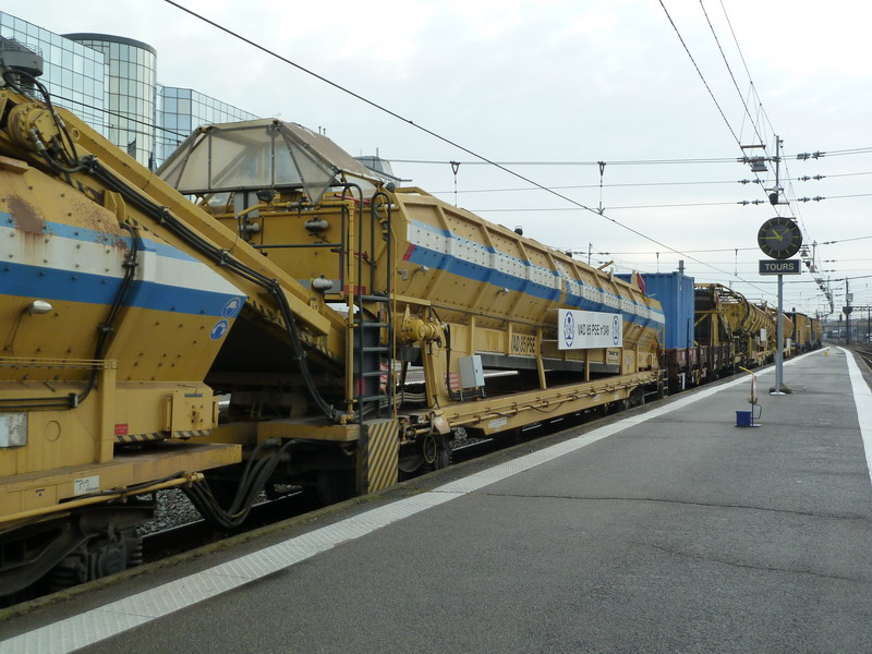 (5) 99 87 9 352 573-9 VAD 85 PSE n°349 TSO.jpg