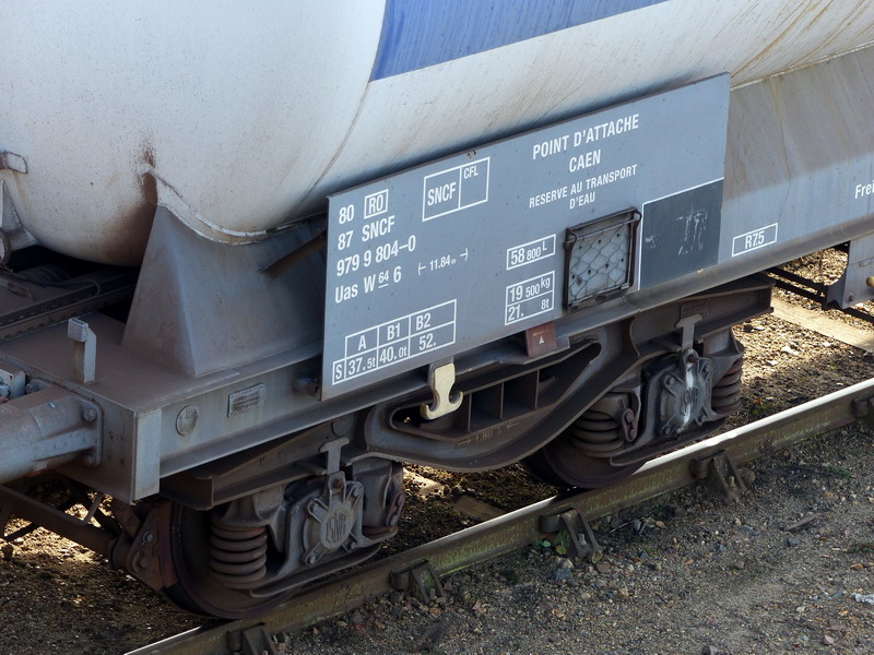 80 87 979 9 804-0 Uas W64 6 SNCF-RO (2015-02-12 SPDC) (2).jpg