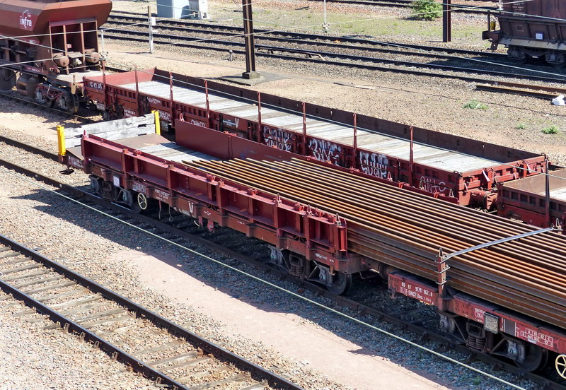 80 87 977 1 601-2 Uas S04 6 F SNCF-DJ (2015-04-21 SPDC) (4).jpg