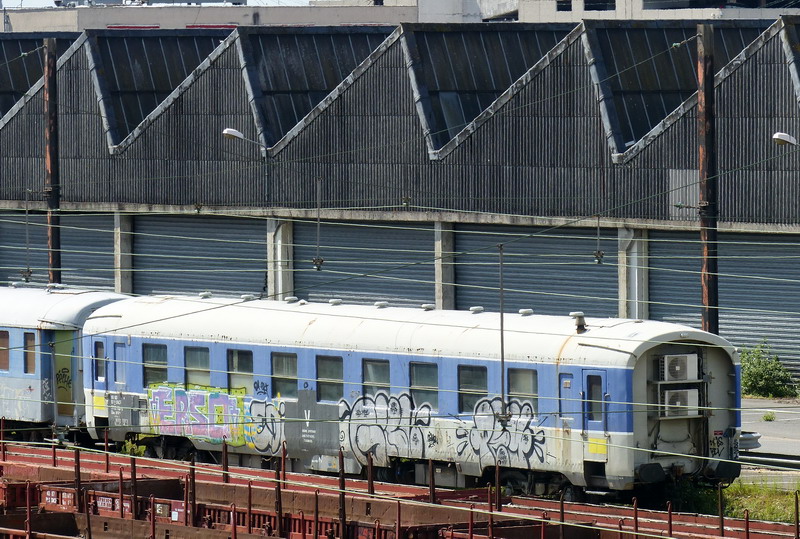 80 87 979 3 418-5 Uas H55 0 F SNCF-BD (2015-05-21 SPDC) (5).jpg