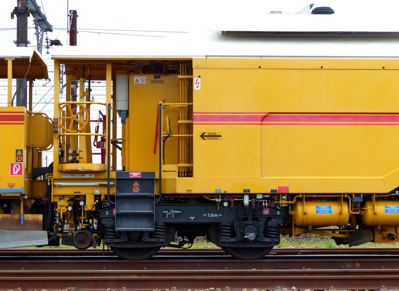 99 87 9 121 524-2 Type 109 3XRD (2015-05-31 Infrapôle LGV A de SPDC) Meccoli (5).jpg