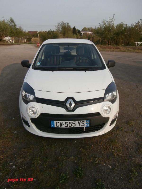 VFLI Renault Twingo CW555YS59=1.JPG