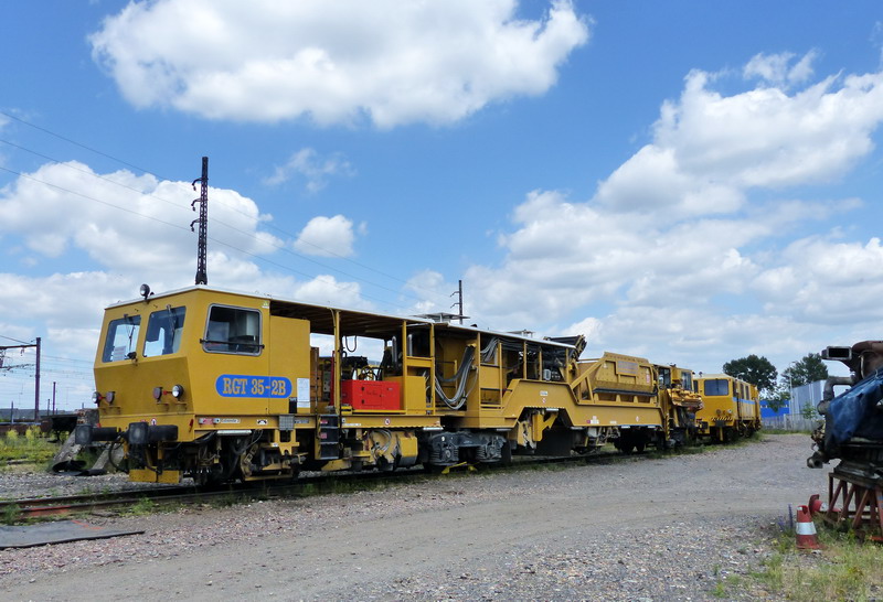 (2) 99 87 9 125 515-6.jpg