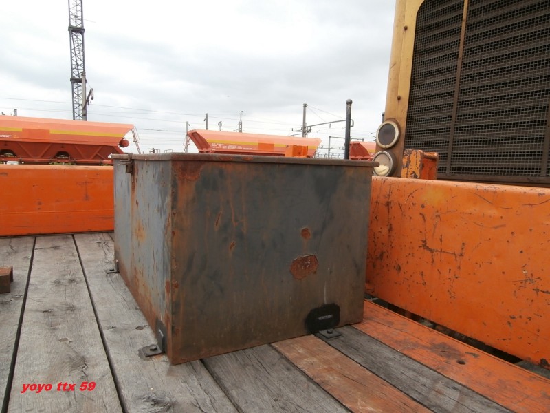 K 50 - 99 87 9 383 660-7 COLAS=33.JPG