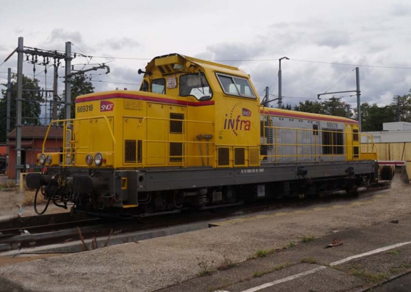 2015-08-15-SNCF_BB.69318-infra.JPG