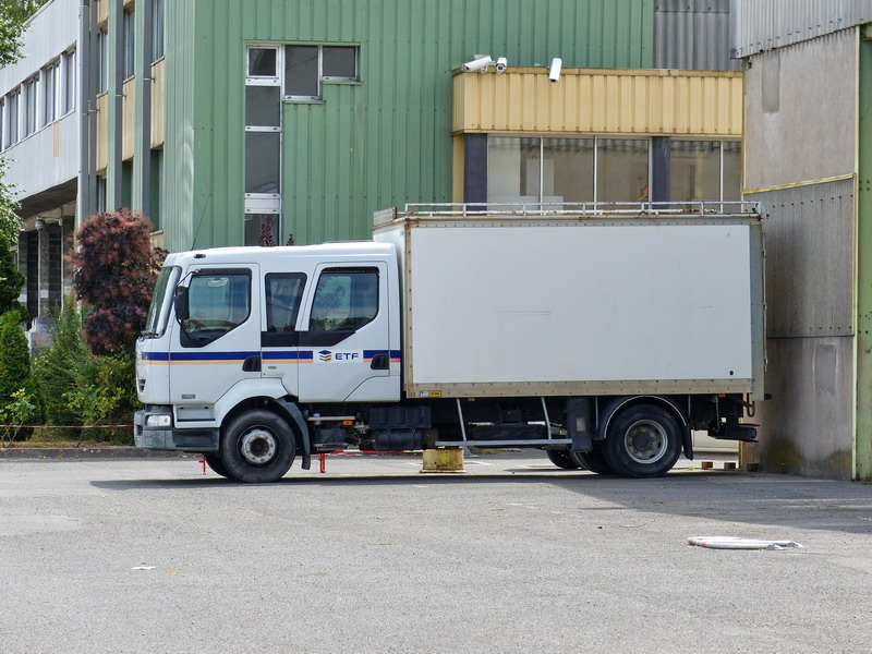 Renault 180 dCi 4178 WK 94 (2015-07-31 SPDC) ETF caténaire 1501805.JPG