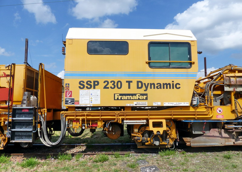 99 87 9 125 520-8 (2015-08-31 SPSC) Type SSP 230 T Dynamic ESAF (9).jpg