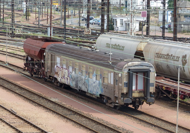 80 87 979 3 072-0 Uas H55 0 SNCF-PN (2015-08-31 SPDC) (7).jpg