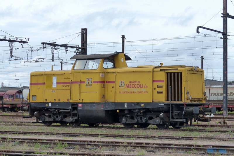 (2) 99 87 9 182 588-3 Meccoli V212E.jpg