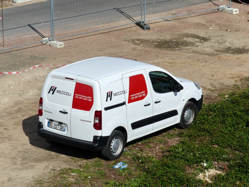 Peugeot Partner BG-201-QR (2015-09-25 SPDC) (3).jpg
