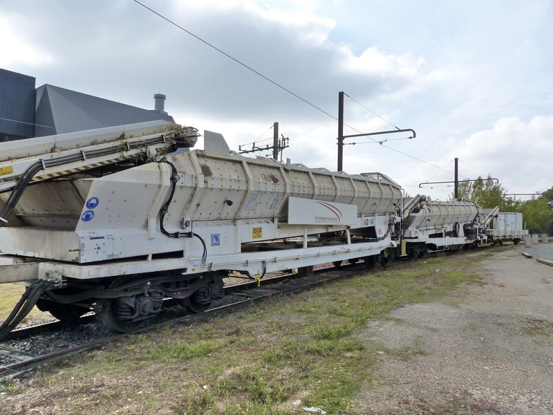 99 87 9 352 574-7 VAD 140 n°350 (2015-10-11 SPDC) Pichenot-Bouillé (21).jpg