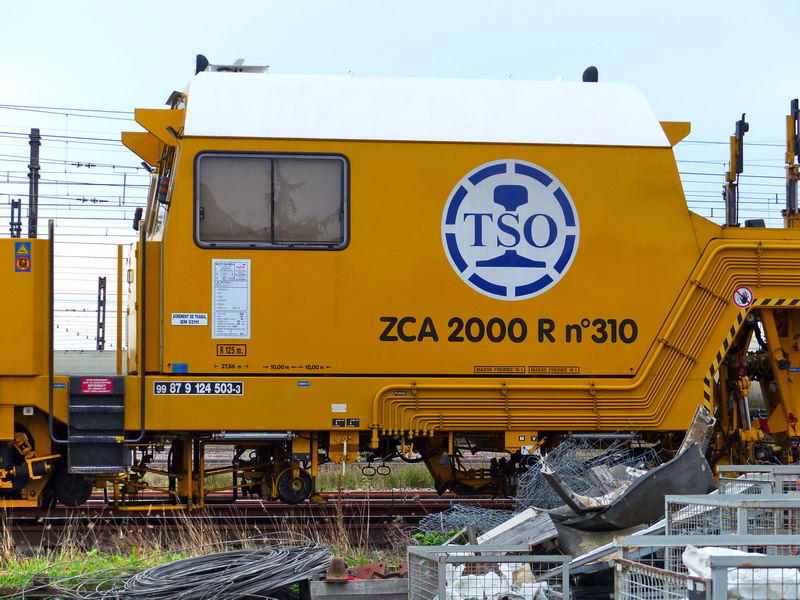 99 87 9 124 503-3 Type ZCA 2000 (2015-11-05 Infrapôle LGV A de SPDC) TSO (3).jpg