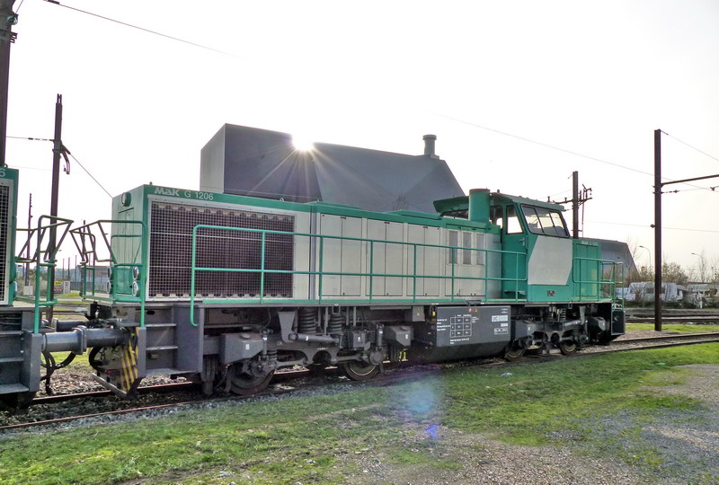 G 1206 BB 100 1144 (2015-12-27 SPDC) ex 61008 (18).jpg