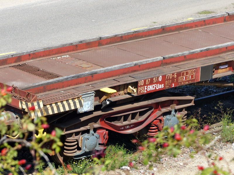 80 87 977 0 770-6 Uas R09 3 F SNCF-PSL (2015-08-29 BIDON V Ã SPDC) (2).jpg