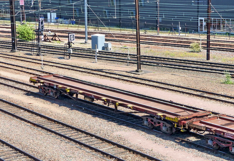 80 87 972 1 929-8 Uas R09 3 F SNCF-PSL (2015-06-04 SPDC) (1).jpg