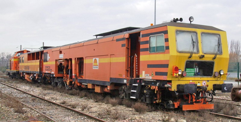 99 87 9 124 517-3 (2014-05-23 St Quentin) 108 475 S Colas Rail (8).jpg
