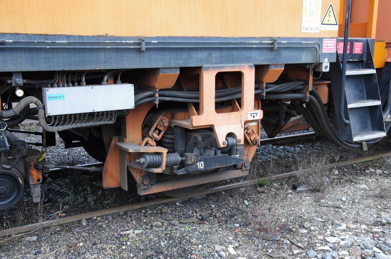 99 87 9 124 517-3 (2014-05-23 St Quentin) 108 475 S Colas Rail (25).jpg