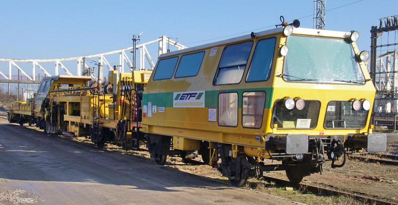 99 87 9 422 502-4 (18-02-2013 Gare de Tergnier) 08-32 C N°1814 ETF (5).jpg