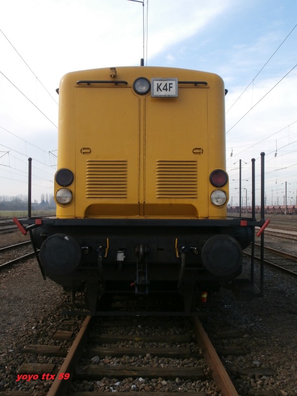 V212 N°V212J 99 87 9 182 620-4=15.JPG