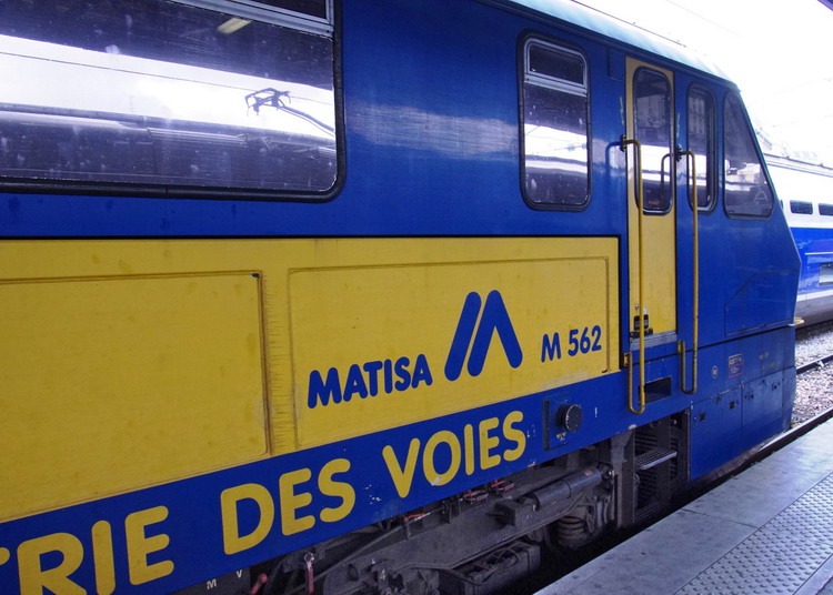 MATISA VT2 - M562 (2016-03-07 gare de Paris Est) (25).jpg