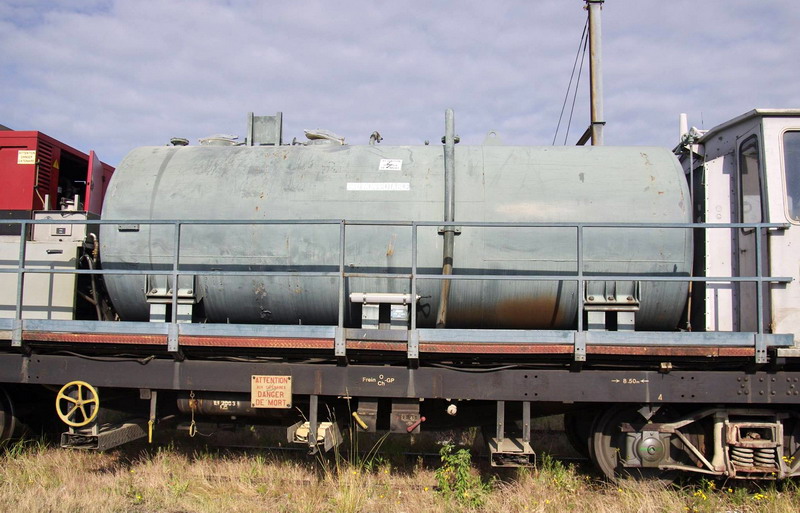 80 87 979 09 836-3 Uas W85 6 F SNCF-AM (2015-06-14 gare de Tergnier) (12).jpg