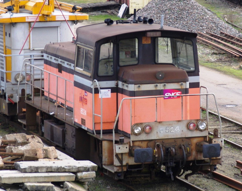 Y 8524 (2016-01-10 gare de Tergnier) (4).jpg