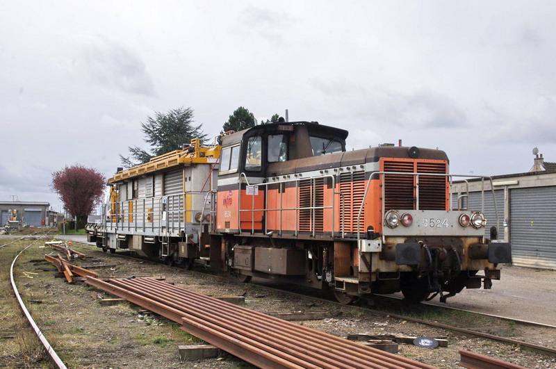 Y 8524 (2016-03-30 gare de Tergnier) (14).jpg