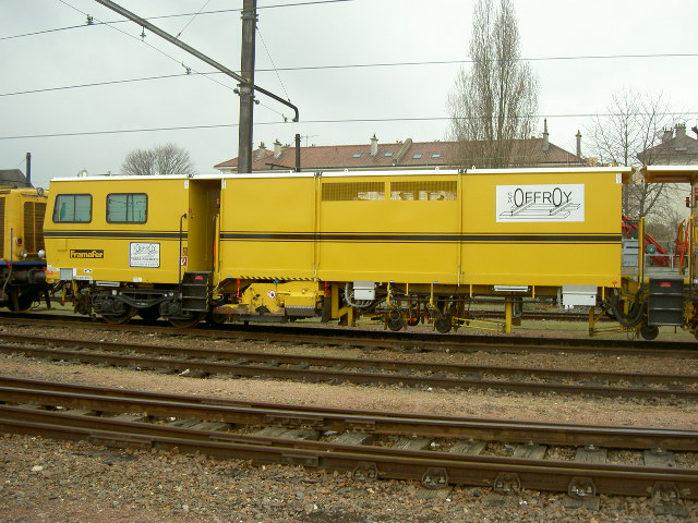 Boureuse Niveleuse Degarnisseuse TSO 99 87 9 122 516 - 7 - 2 .JPG