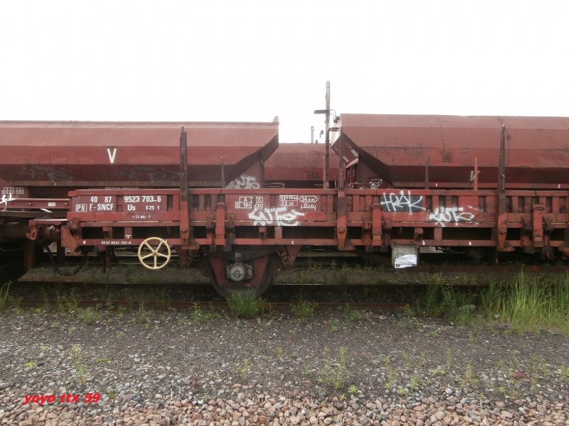 Us K25-1 40 87 952 3 703-6 PN=2.JPG