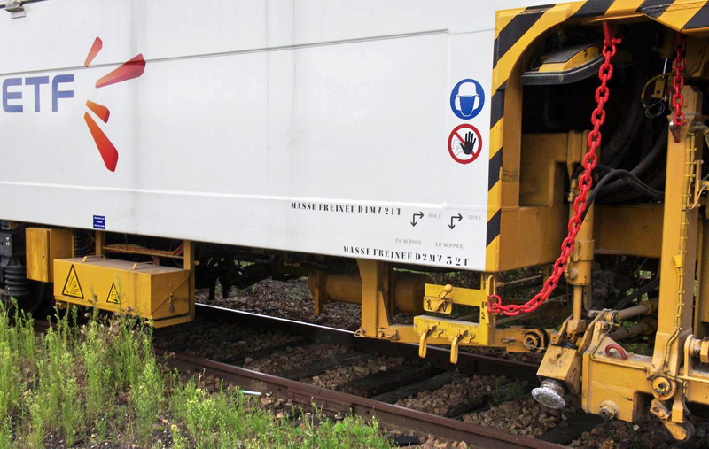 99 87 9 122 501-9 Type B45 D (2016-08-20 gare de Chaulnes) ETF (17).jpg