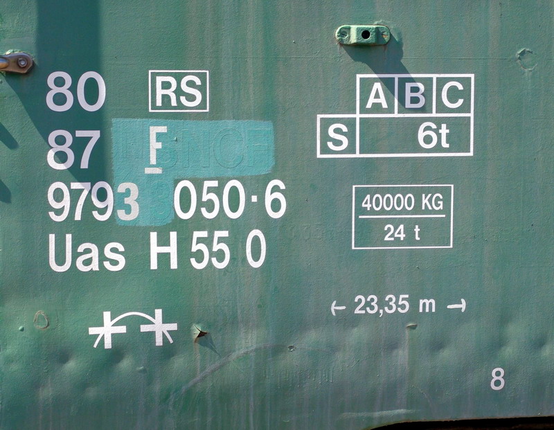 80 87 979 3 050-6 Uas H55 0 SNCF-RS (2013-05-05 Saint Quentin) (2).jpg